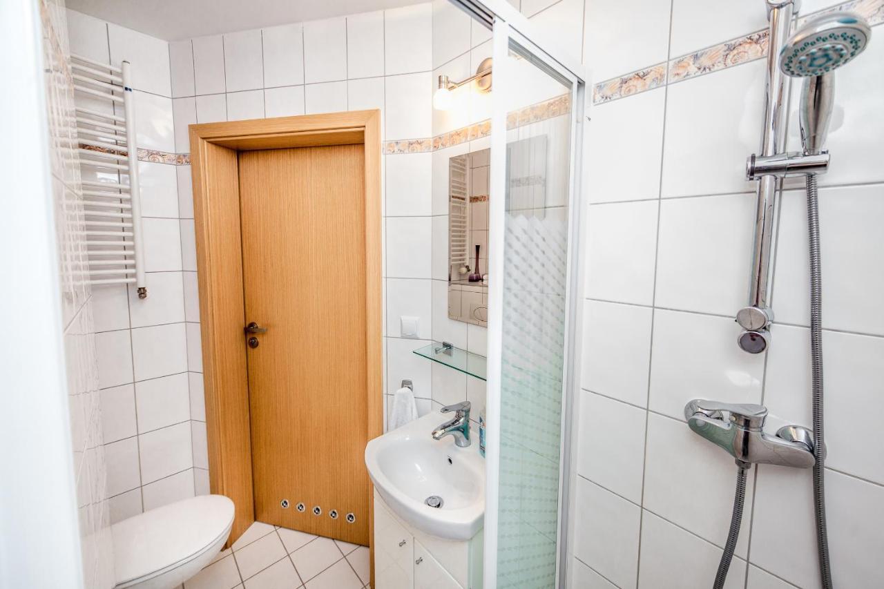 Apartament Wanda W Centrum Kolobrzegu Przy Starowce Exteriör bild